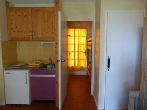 AGRÉABLE STUDIO cabine PROCHE MER La Londe-les-Maures Esterno foto